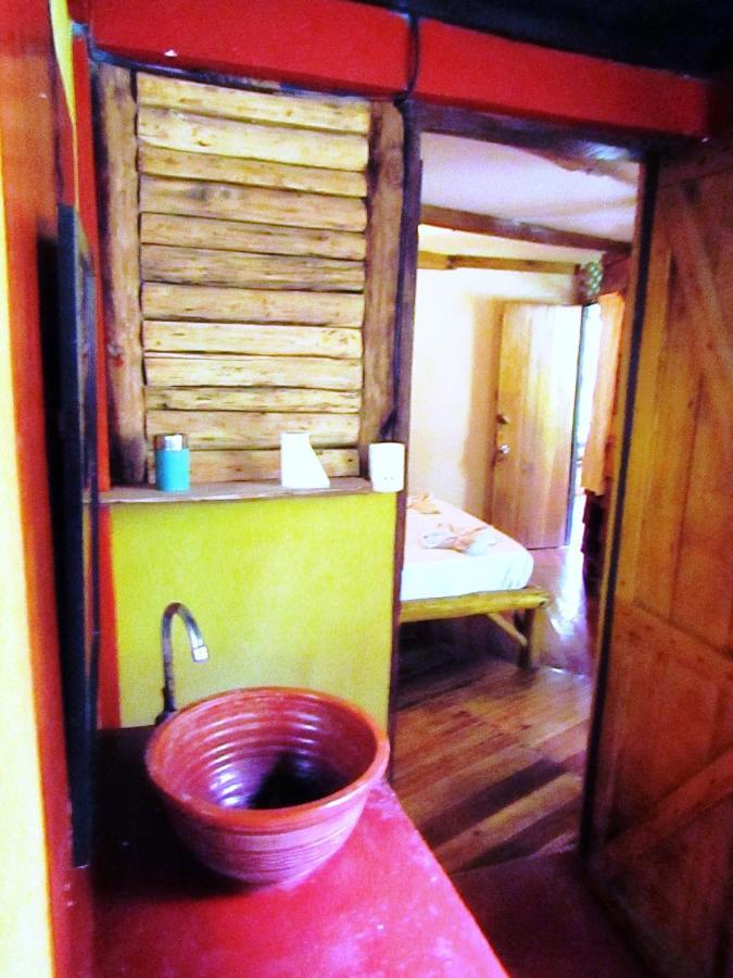 Se Ua Bed & Breakfast Manzanillo  Ngoại thất bức ảnh